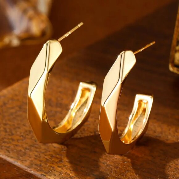 14K Gold Womens Small Etched Gold Semi Hoop Earrings Ladies 14 K Silver Jewelry